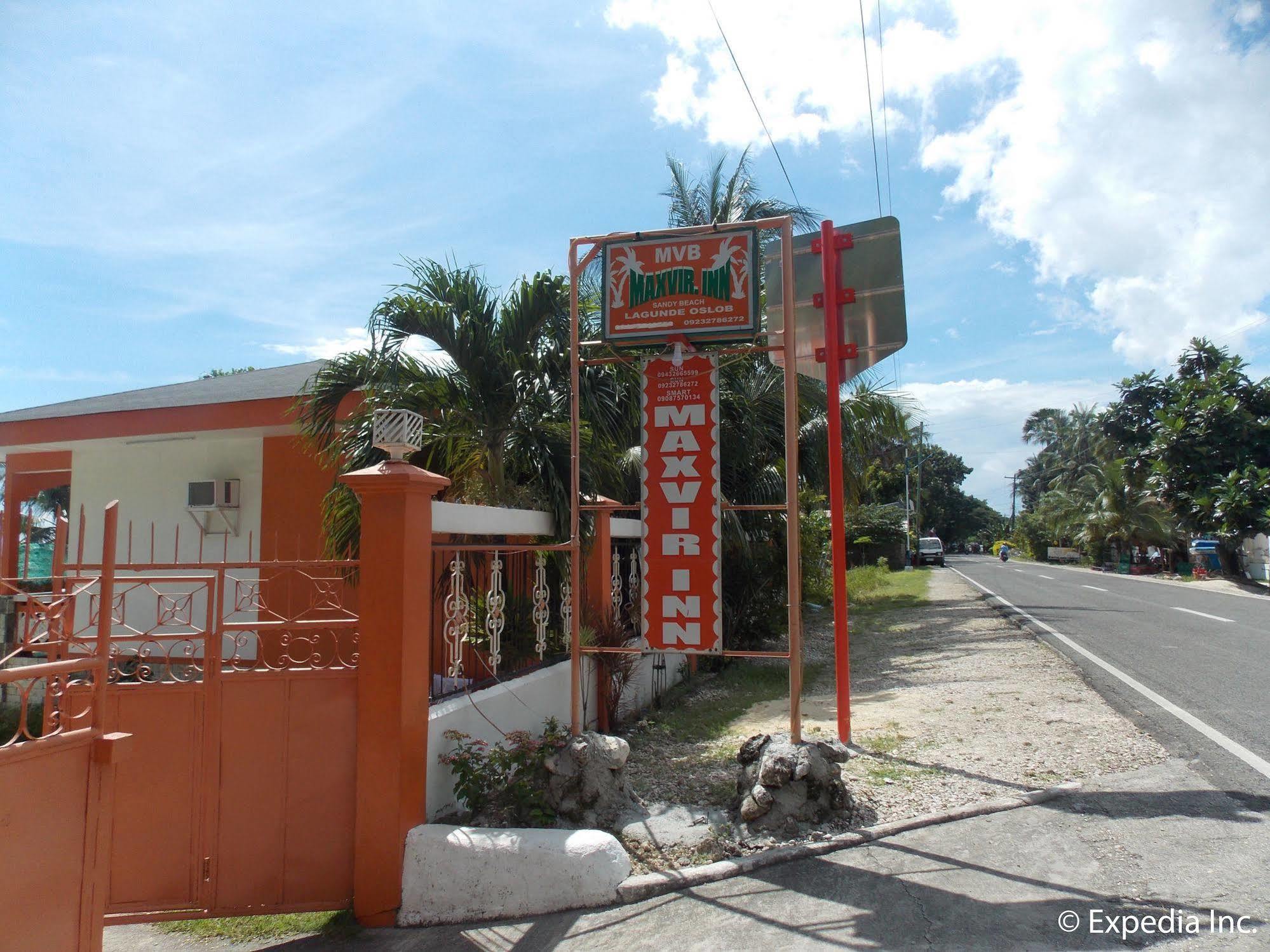 Maxvir Inn Beach Resort Oslob Exterior foto