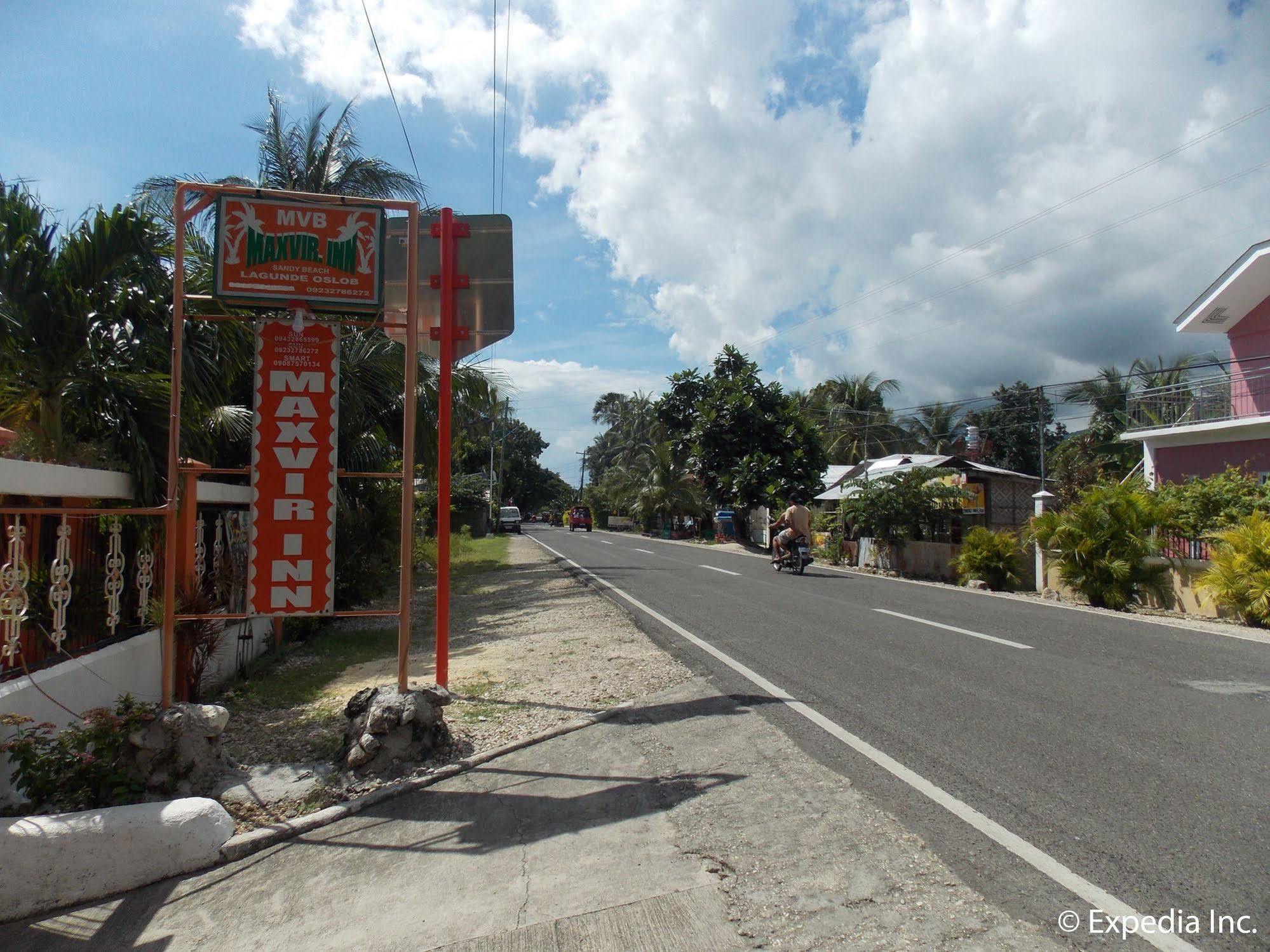 Maxvir Inn Beach Resort Oslob Exterior foto